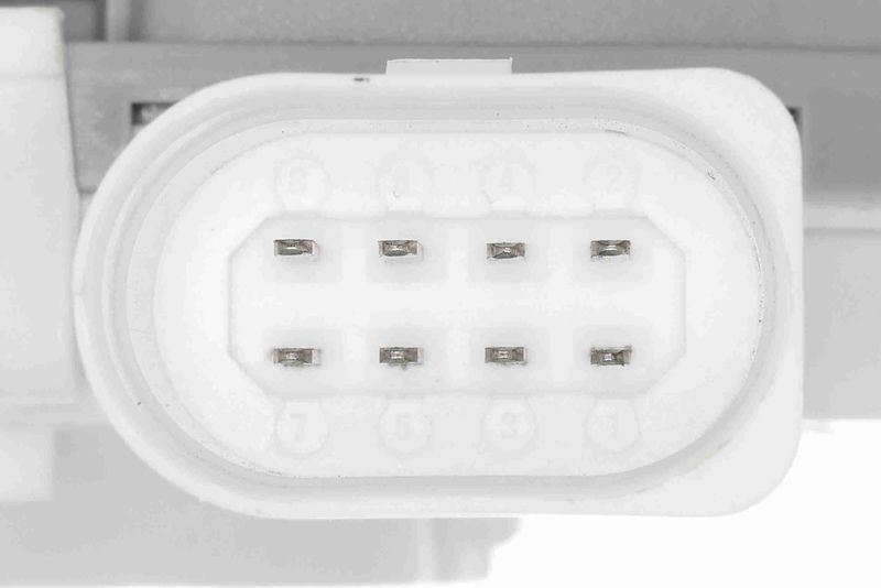 61677211210VM V20-08-0454 Cover, bumper